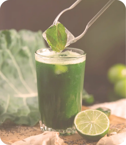 pure green juice, cleansing green juice, green juice smoothie, healthy green juice recipes, drinking kale, green power juice, infused juice, jugo verde, traditional medicinal teas,
